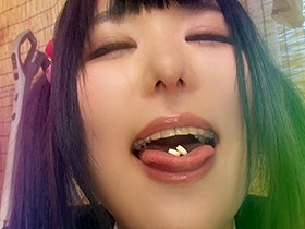 SNSで自撮り写真を載せまくる 膣キュンJKとオフパコ性交！！ 媚薬漬けにしてイキ潮連発AV出演 あず希ちゃん　サンプル画像02